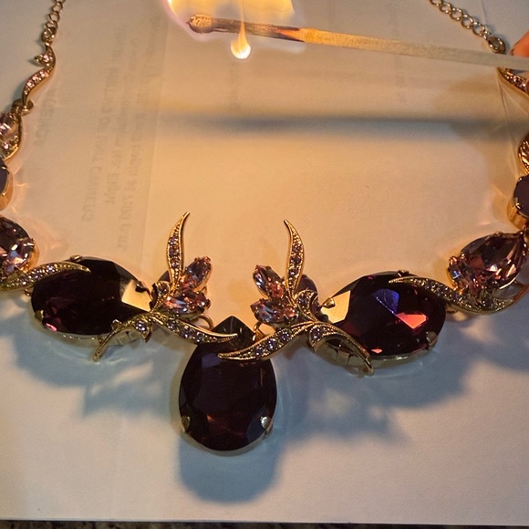 Luxurious Amethyst and Gold Necklace Set - Picture 9 of 16
